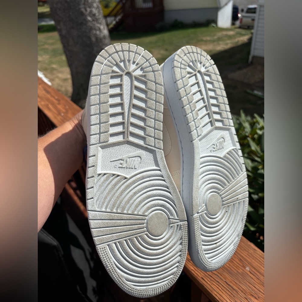 Air Jordan 1 SE Mid Sanddrift women’s 10.5 - Picture 6 of 10